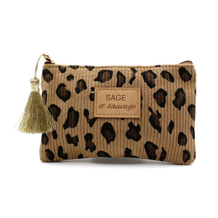 Petite pochette léopard - sage et sauvage pour la vente par Reference Mode