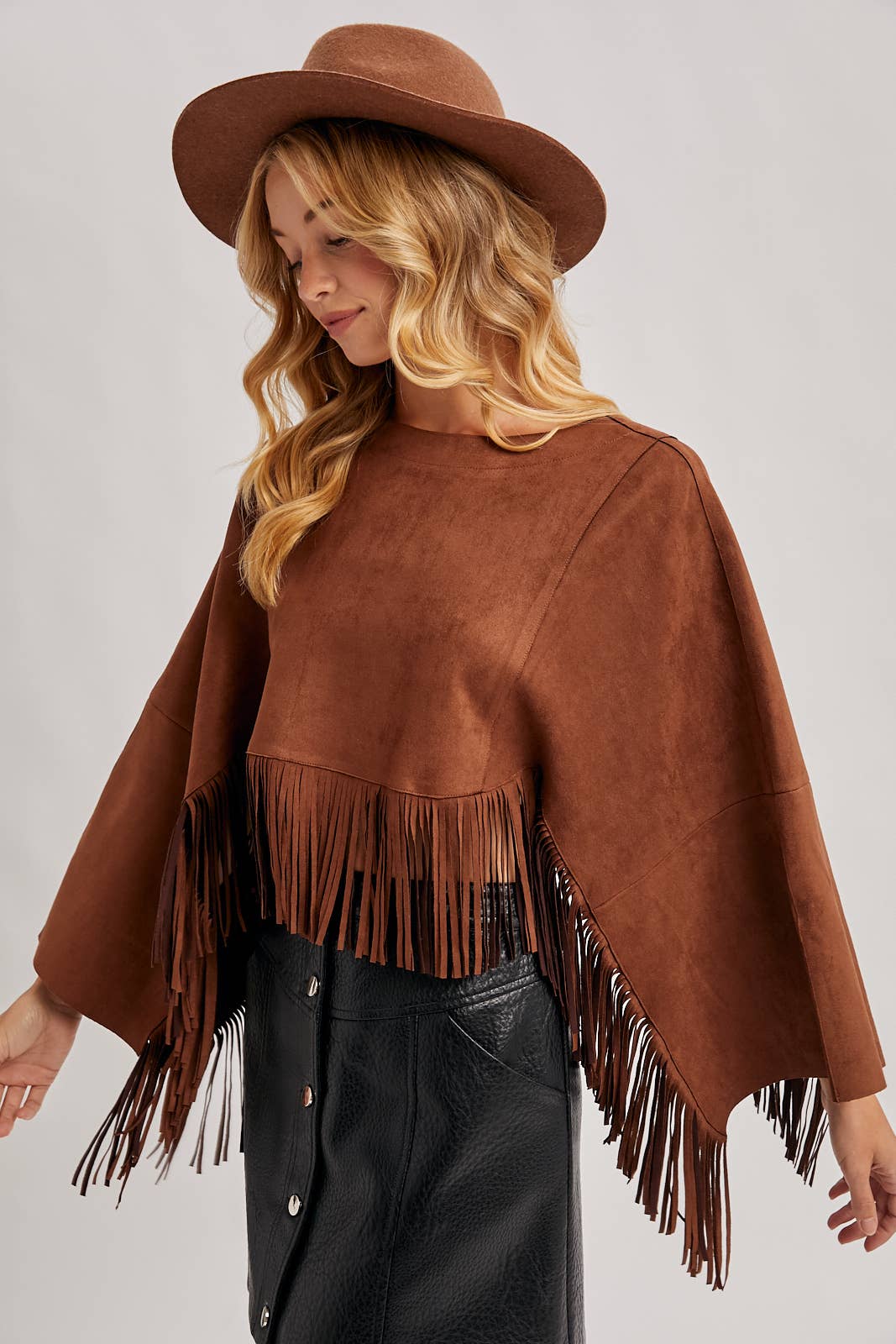 Bluivy - Wholesale Poncho - Women's - WESTERN BOHEMIAN SUEDE FRINGE CAPE19