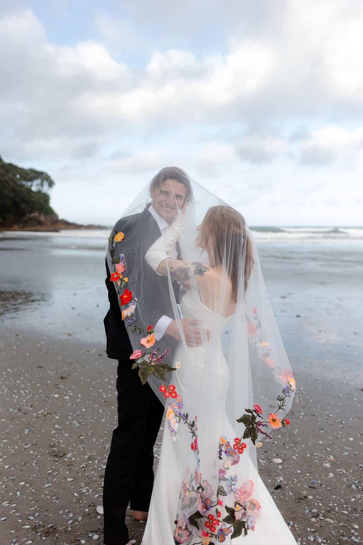 Lovesick Rebel - Wholesale Sluier - Dames - Auckland Sluier5