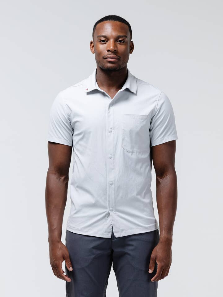 Chemise à boutons-pression Mikey pour la vente par Black Crest