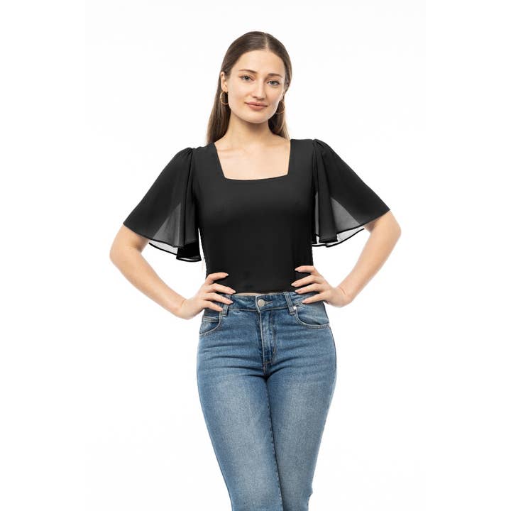 Top corto con scollo quadrato e lati arricciati per la vendita all'ingrosso da parte di Naked Zebra Rack