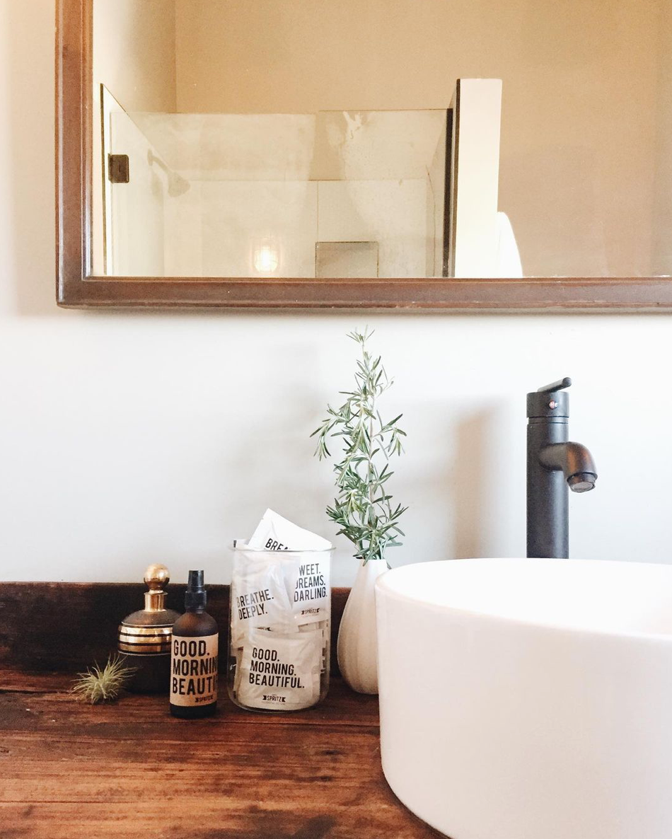 Happy Spritz - Wholesale Essential Oil - Breathe Deeply Essential Oil Towelette - 100 Unit Pre-Pack3