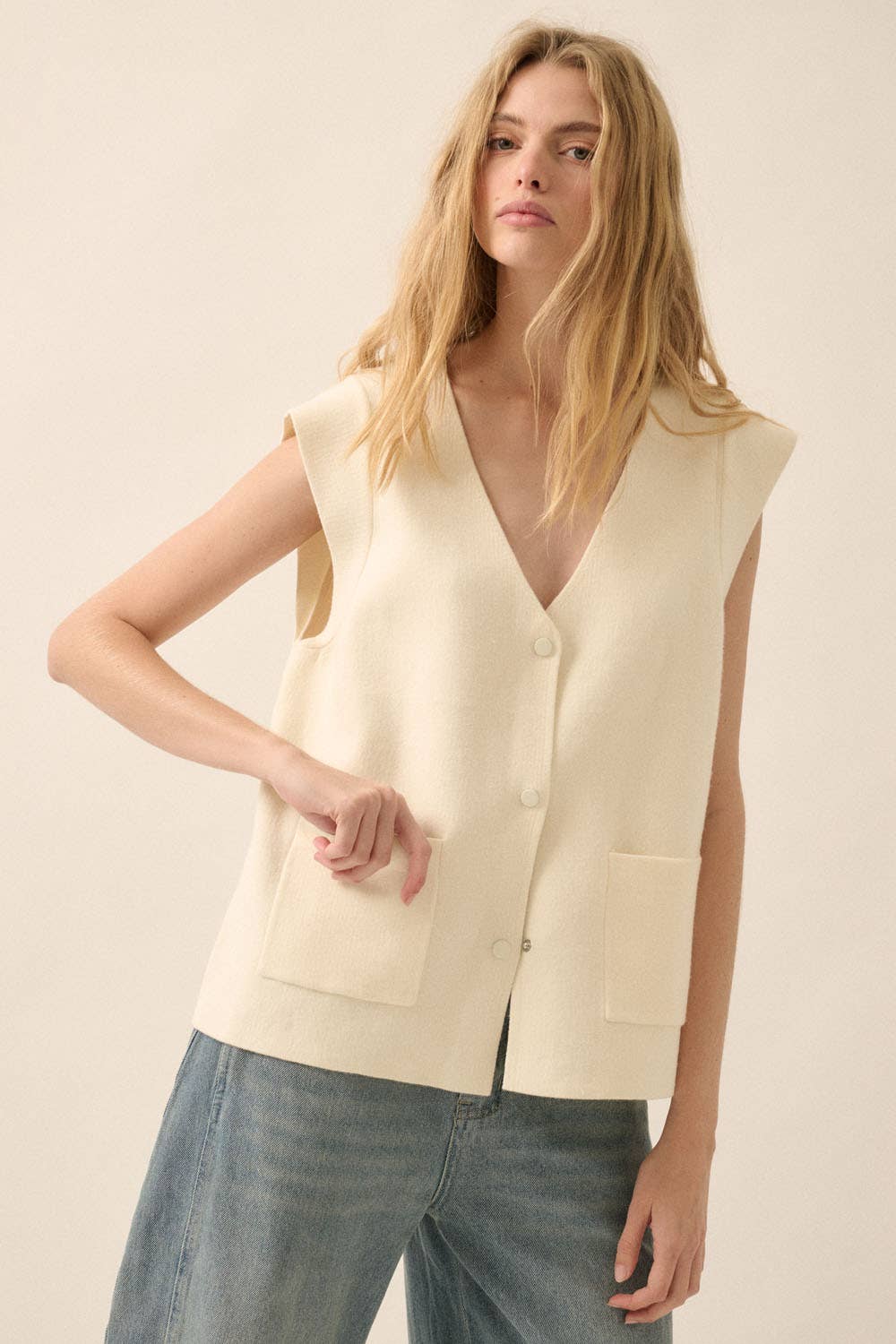 Promesa USA - Wholesale Cardigan - Women's - Solid V-Neck Cap-Sleeve Button-Front Cardigan3