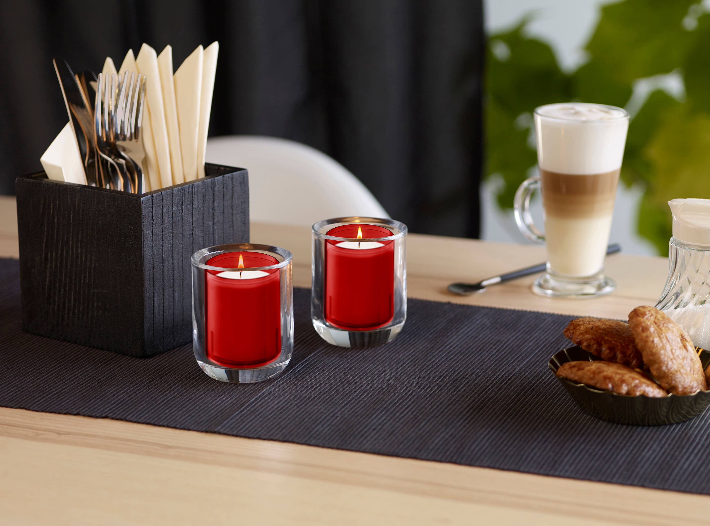 BOLSIUS – Engroshandel Votivlys – Votive lys i klare, ubrydelige plastikglas til restaurantbrug – pakke med 20 stk.42