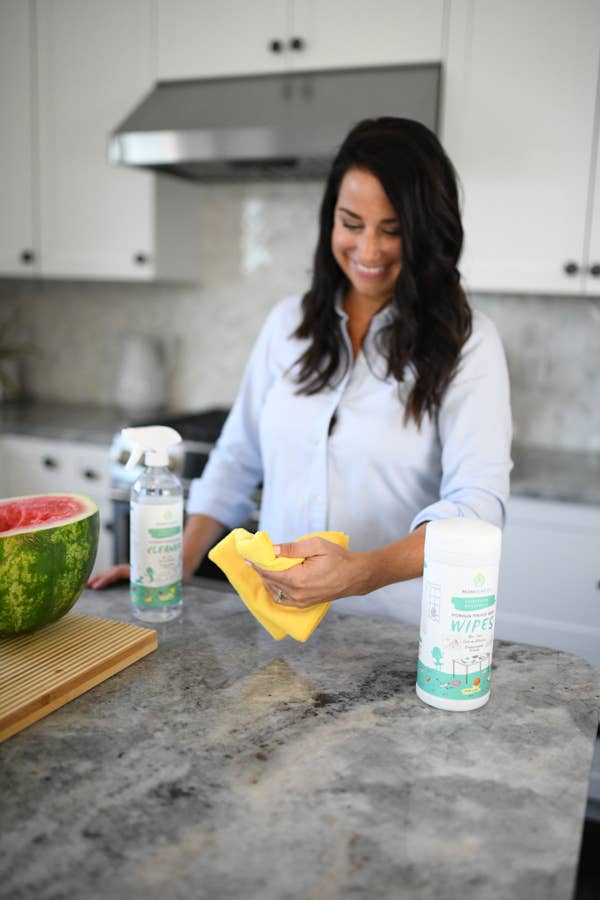 MomRemedy - Vendita all'ingrosso Detergente multisuperficie - Detergente e smacchiatore a base di perossido di idrogeno - 710 ml4