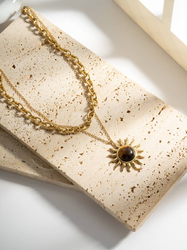 Colar Sol Olho de Tigre Aço Inoxidável Dourado Brilho por atacado de COSMOS