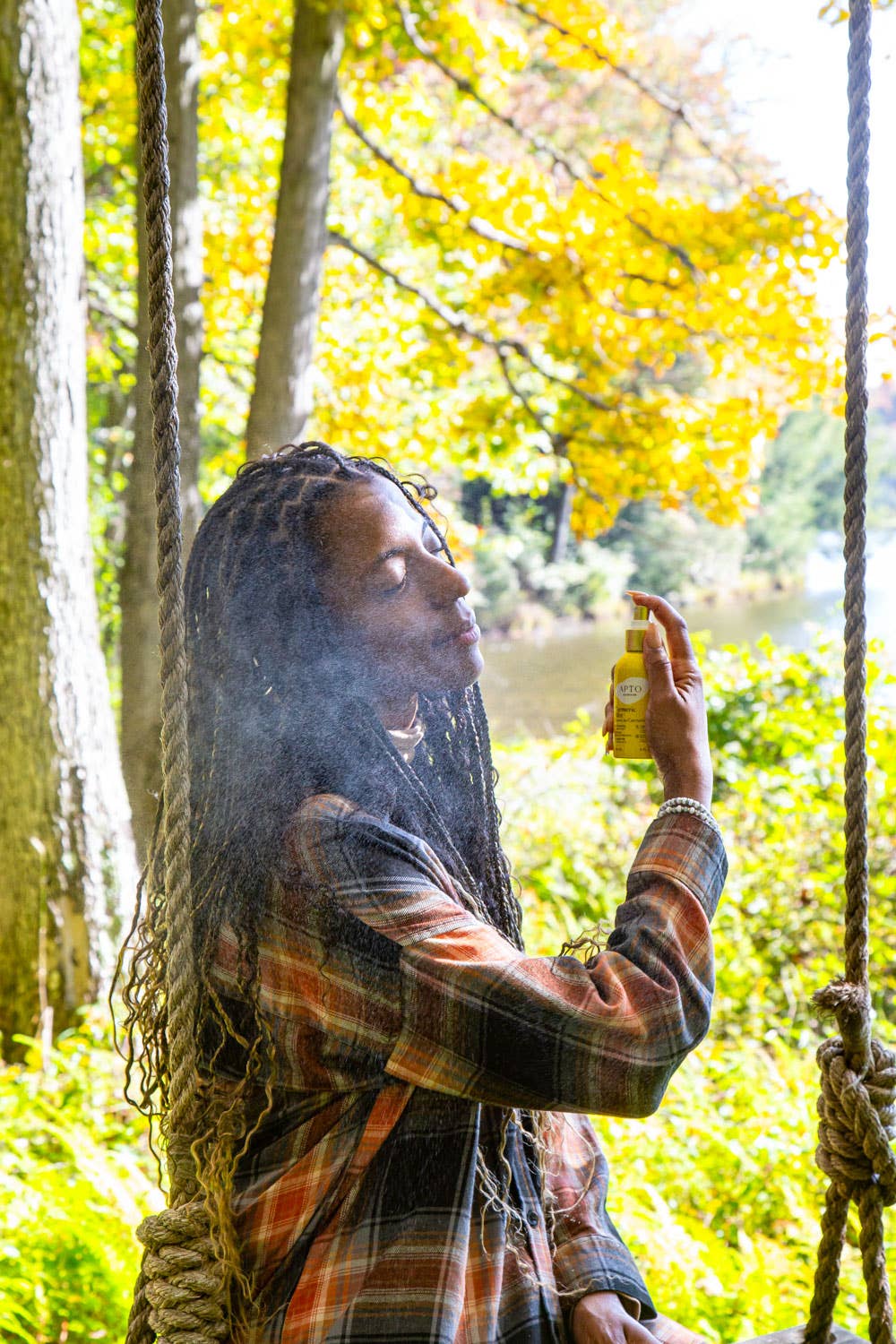 Apto Skincare - Wholesale Face & Body Mist/Water - Turmeric & Witch Hazel Reviving Brightening Facial Mist4