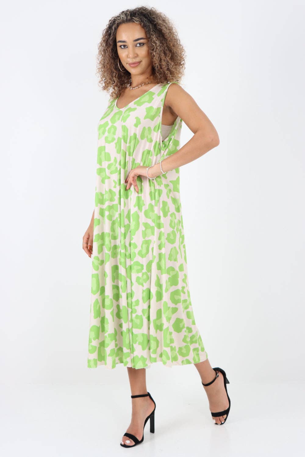 Miss Bold - Vendita all'ingrosso Vestito - Donna - Abito longuette senza maniche con stampa animalier italiana14