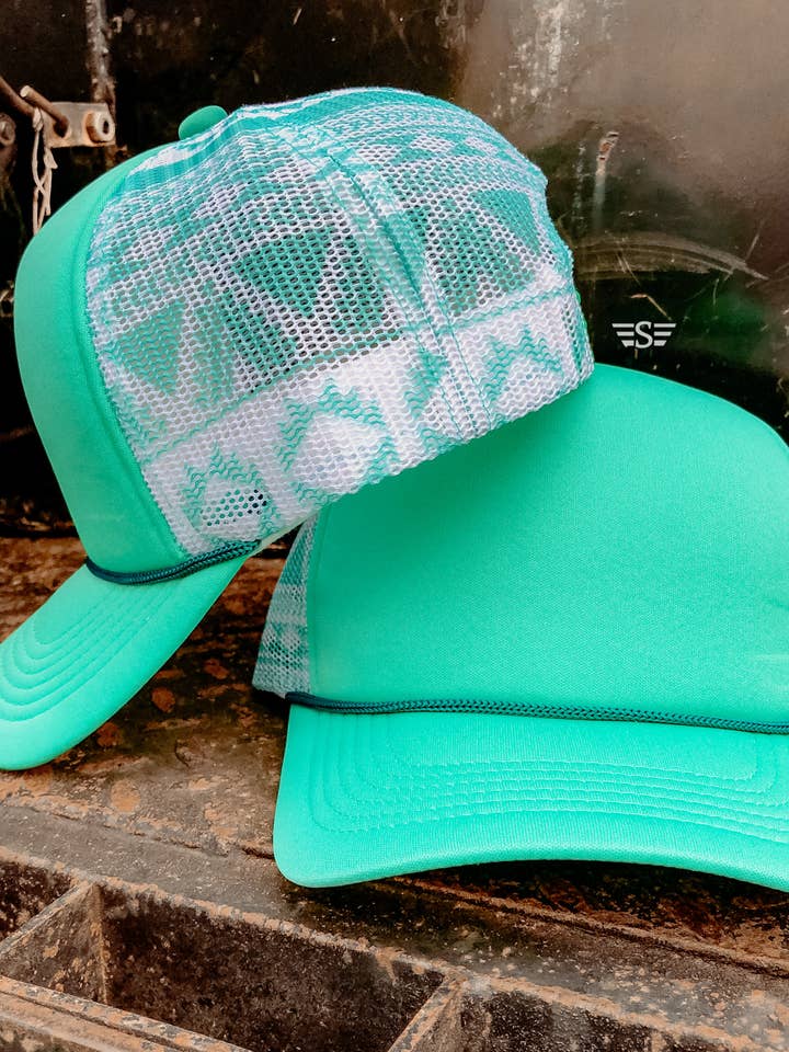 Gorra con malla trasera azteca para venta al por mayor de Flying S Company