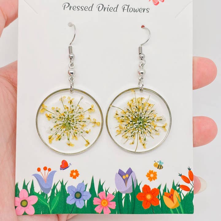 Mio Queena - Wholesale Dangle Earrings - Queen Anne's Lace Round Pendant Dried Flowers Earrings - PDF5