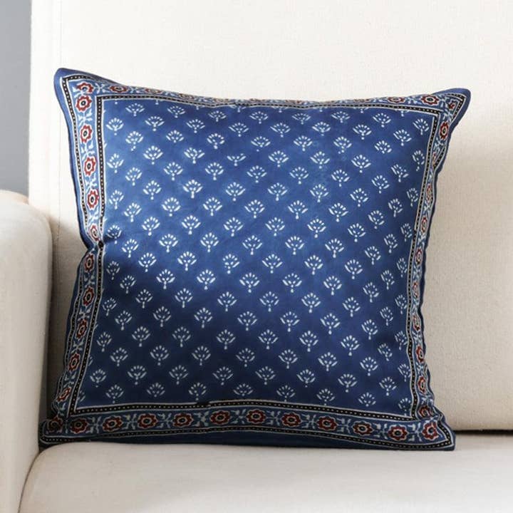 Ajrakh pudebetræk Indigo 12" x 12" for engroshandel hos Eyaas