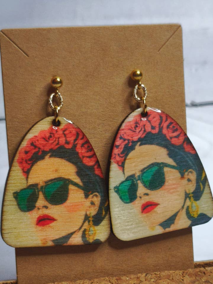 Frida Kahlo Örhängen Trälinje för wholesale av fimminà sicily boutique