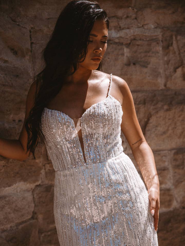 Marilyn Kjole  for engroshandel hos Heirloom Bridal Company