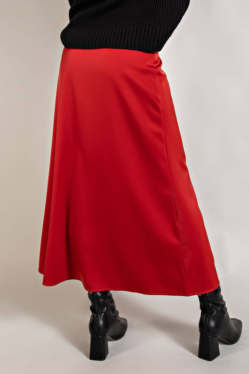 FSL Apparel - Wholesale Skirt - Women's - IS8028 - SATIN FLARED SKIRTS WITH SIDE SLIT4