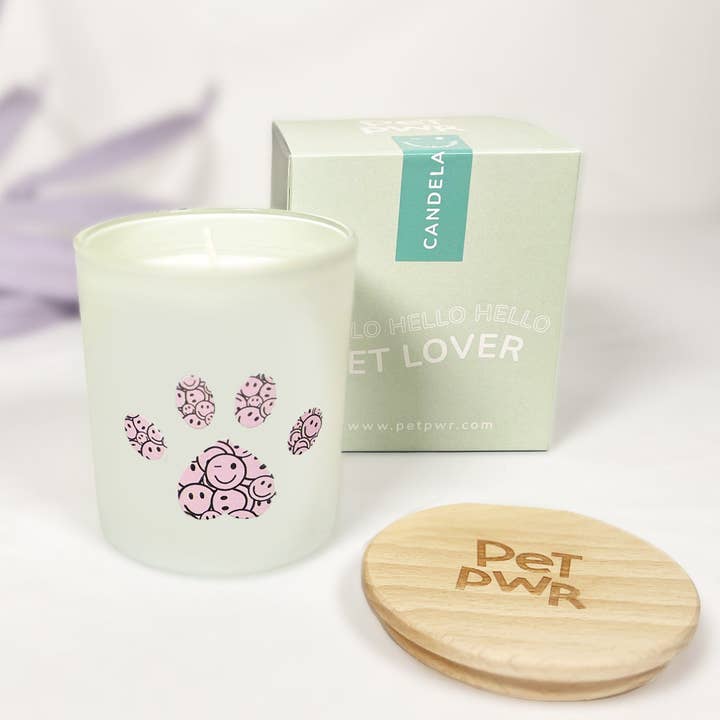 Pet Pwr Srls – Vela em jarro/copo por atacado – Vela verde “Zampa Smile” com fragrância de baunilha e gengibre1