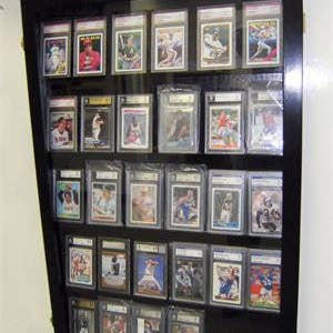 FIXTUREDISPLAYS - Wholesale Retailer Display - Paper & Novelty - 30 Graded Baseball Card display Case PSA beckett DEEP 100194