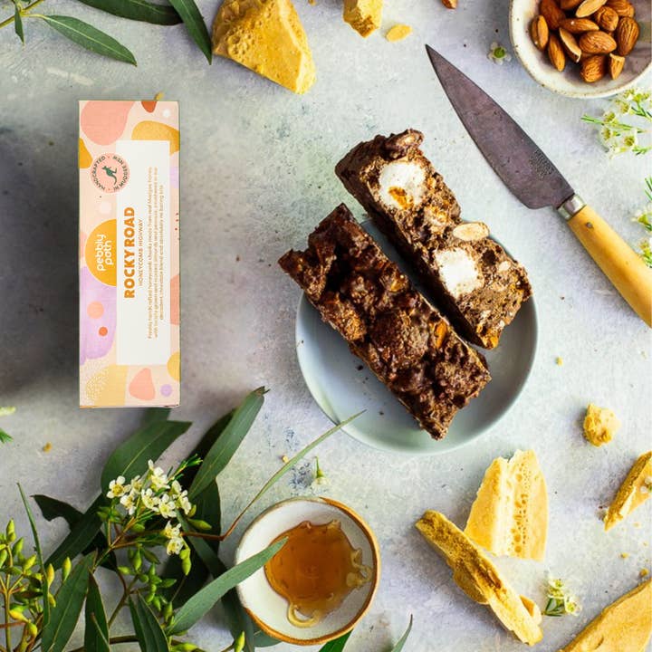 Pebbly Path Rocky Road - Wholesale Chocolate-covered sweets - Honeycomb Highway Rocky Road11