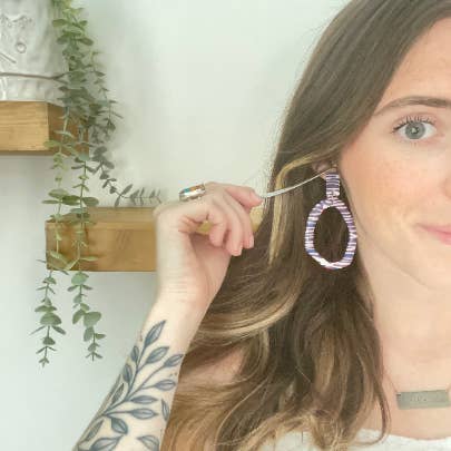 LeiClayCo - Venta al por mayor Pendientes de aro - Pendientes Buffalo Bills, pendientes de aro de arcilla, Bills Mafia2