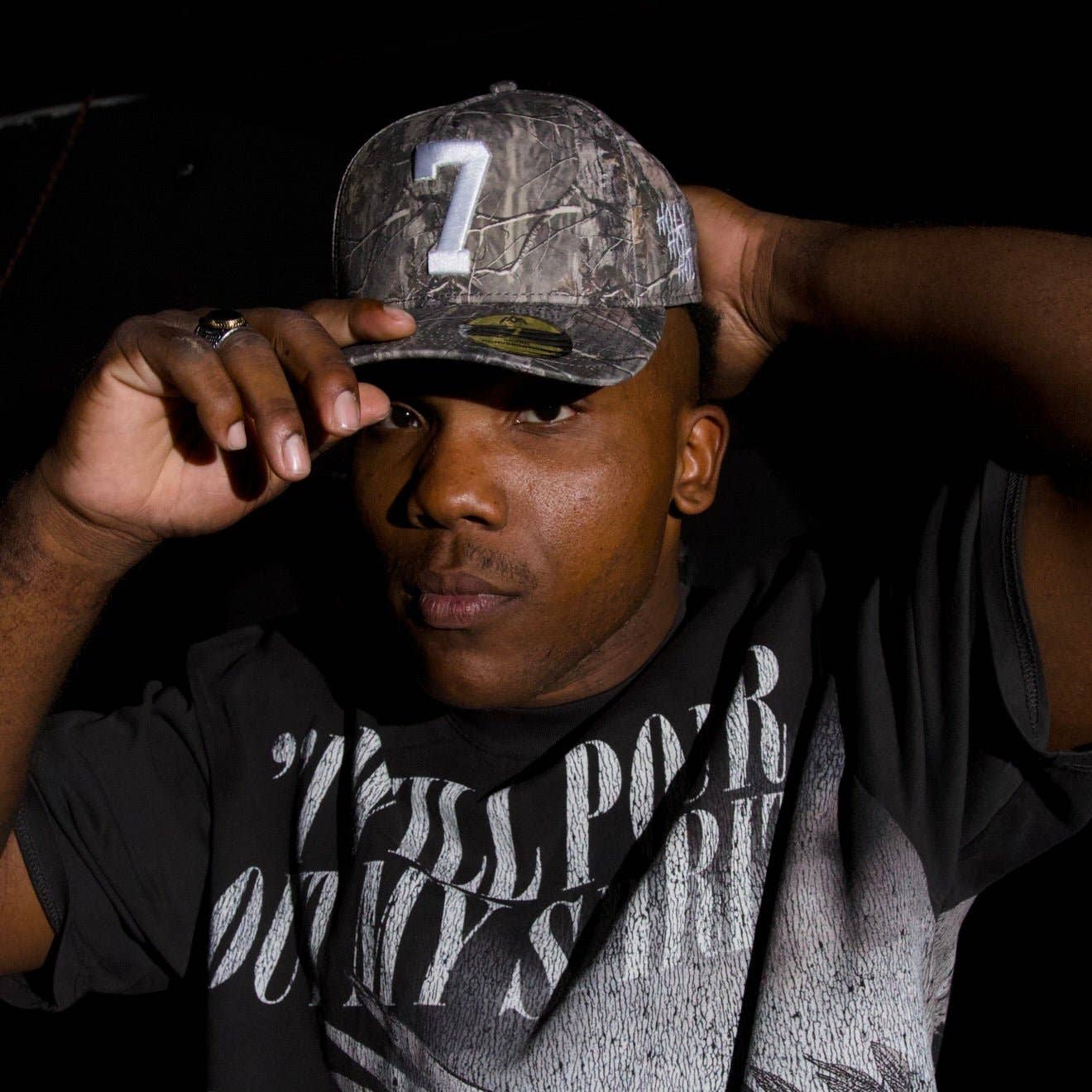 Malta Apparel LLC – Boné de beisebol - Unissexo por atacado – ‘7’ Premium SnapBack (Estruturado) - Malta Woodland Camo5