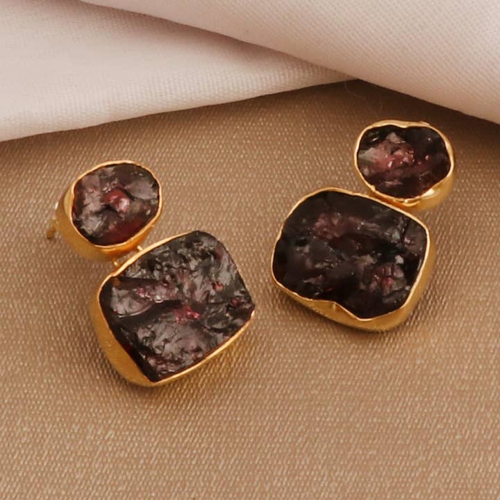 El Joyero - Wholesale Stud/Post Earrings - January Birthstone Raw Garnet Gemstone Gold Plated Studs0