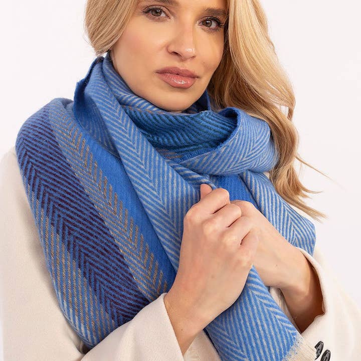 Lieber Deem Marktplatz - Wholesale Scarf - Women's - Scarf Model 206037 AT9