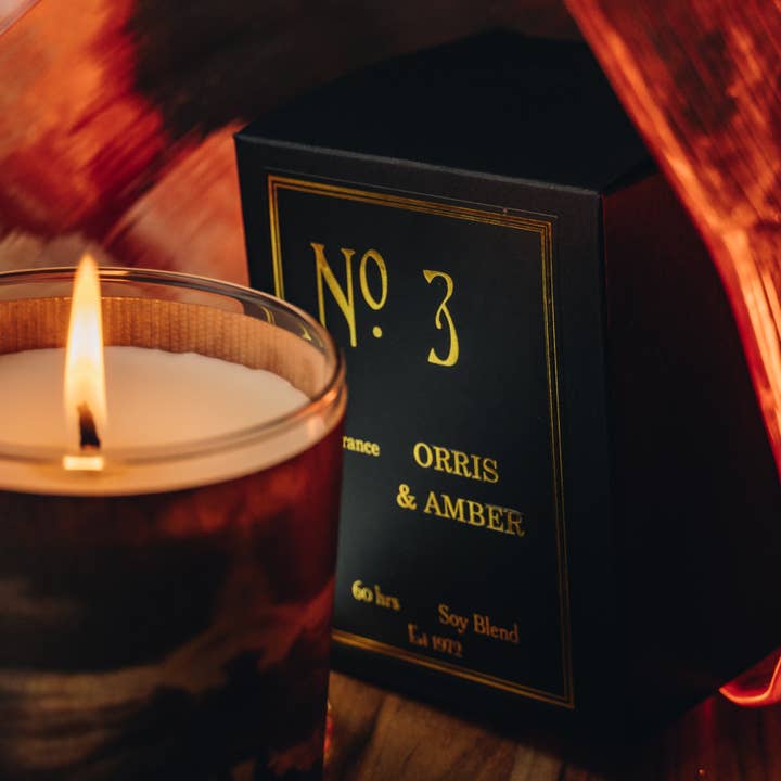 Spitfire Girl – wholesale Burkljus – Nr 3 Orris och Amberträ Inslagen Ljusstake3