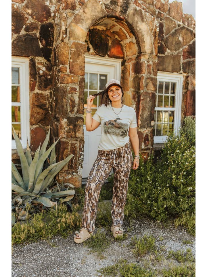 Cement Vintage Duck Graphic Tee for wholesale on Faire3