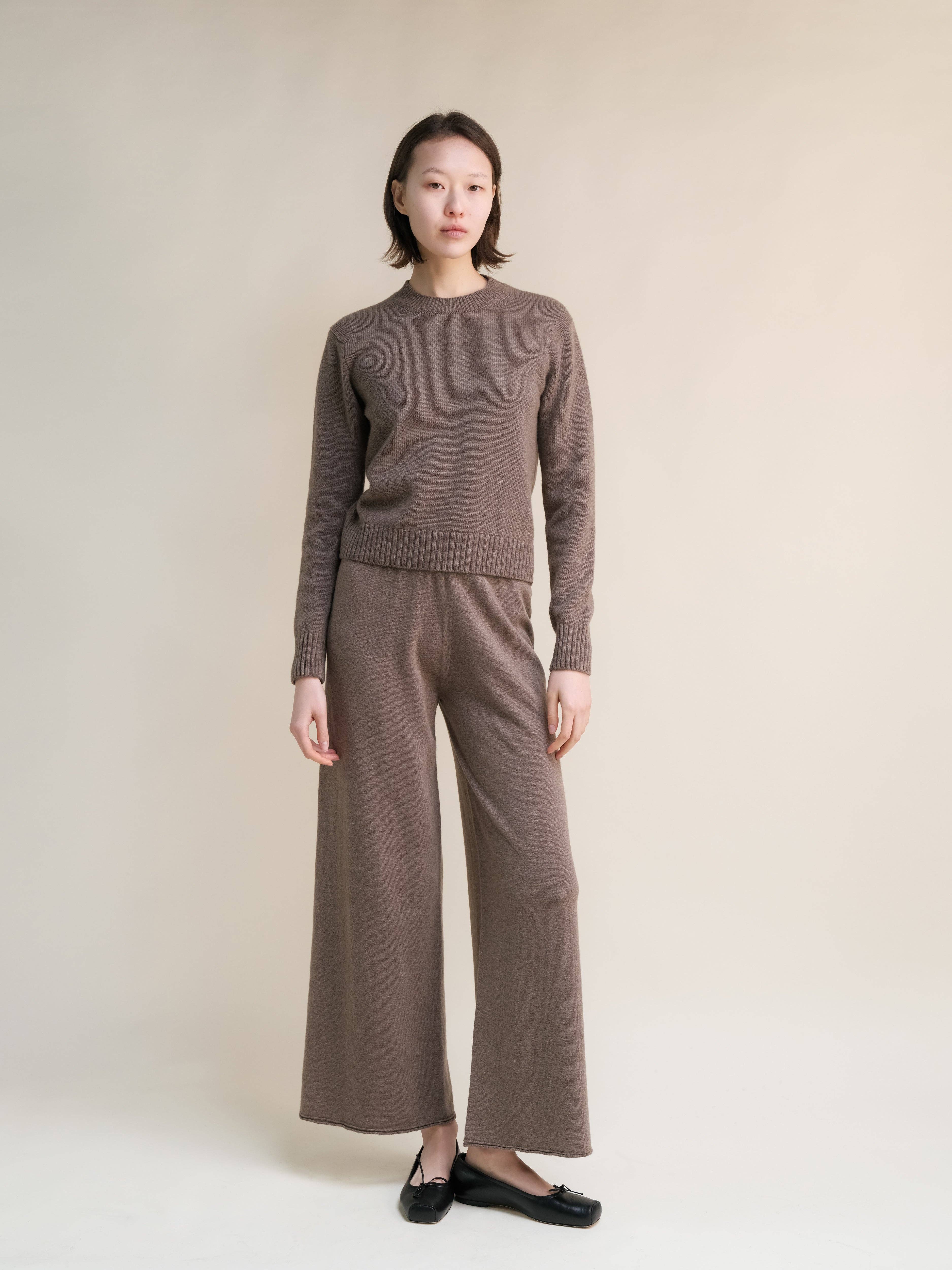 Lèmme - Wholesale Knit Sweater - Women's - Cashmere Mix Crewneck Sweater5