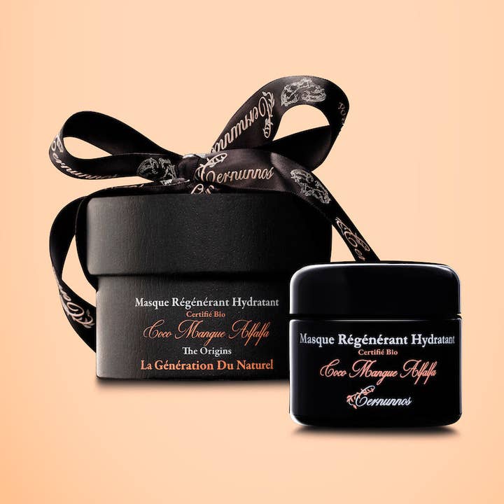 Fugtgivende regenererende maske for engroshandel hos Cernunnos