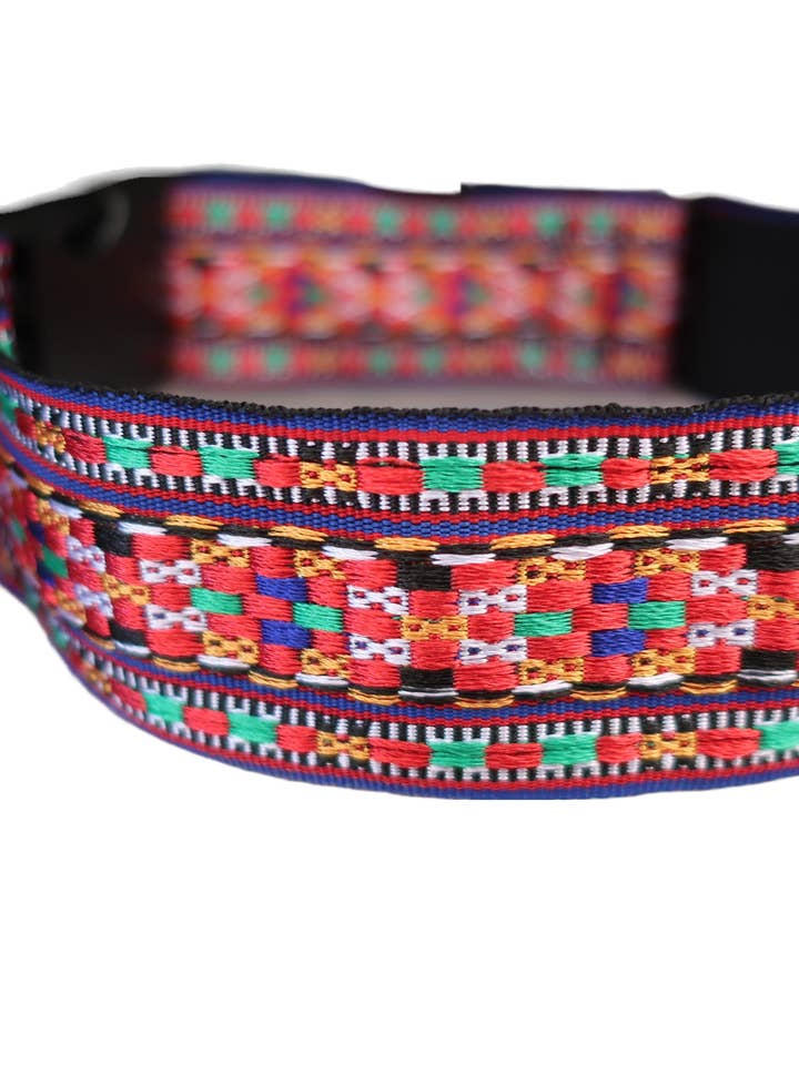 Collare per cane regolabile Anori con motivo etnico rosso, larghezza 4 cm per la vendita all'ingrosso da parte di MUTT DOG & CO