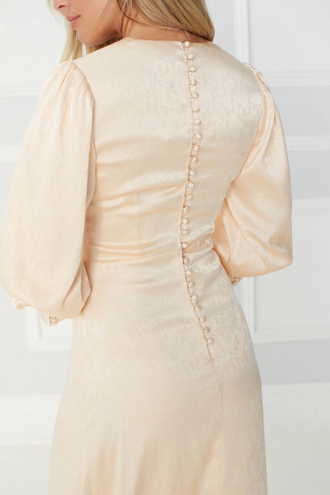 Timeless London - Wholesale Gown - Women's - Tianna long gown in Pearl White with a Long Trail2