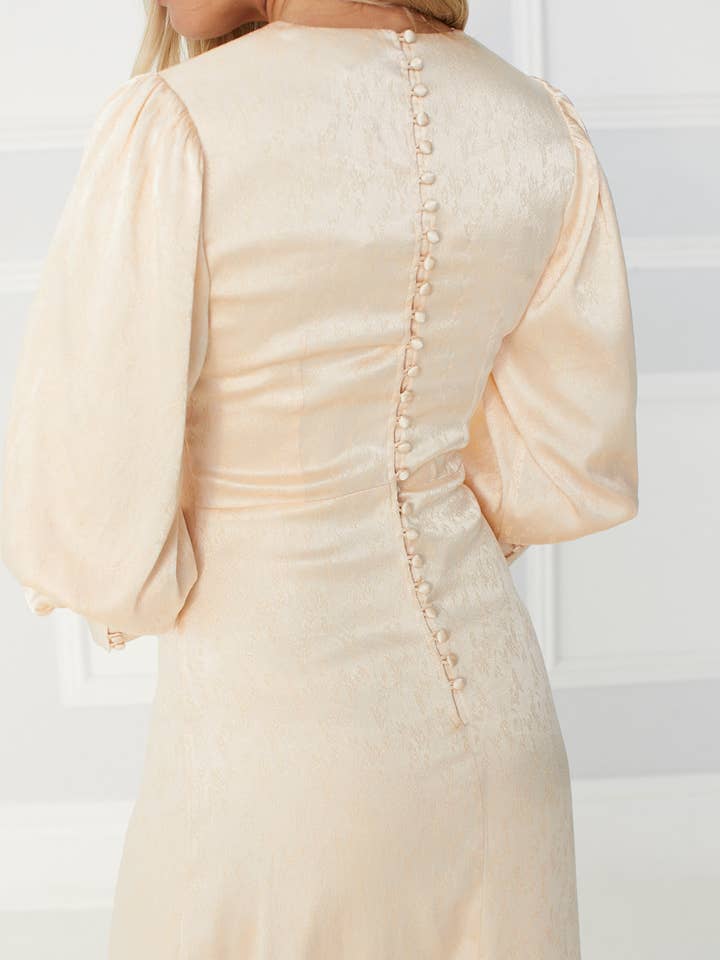 Timeless London - Wholesale Gown - Women's - Tianna long gown in Pearl White with a Long Trail2