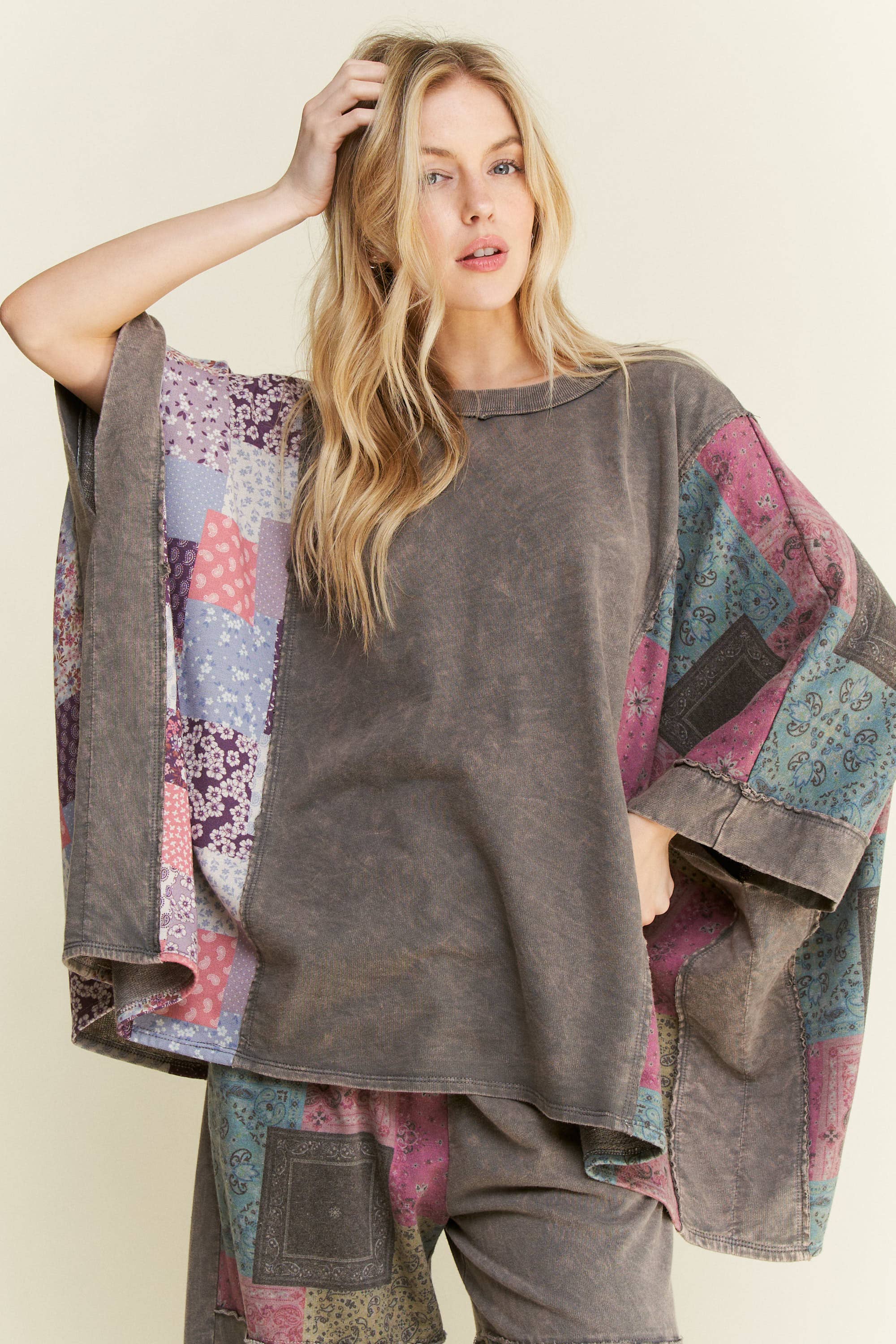 J.Her - Wholesale Poncho - Women's - Mineral Washed Boho Patch Poncho top HT6651 1