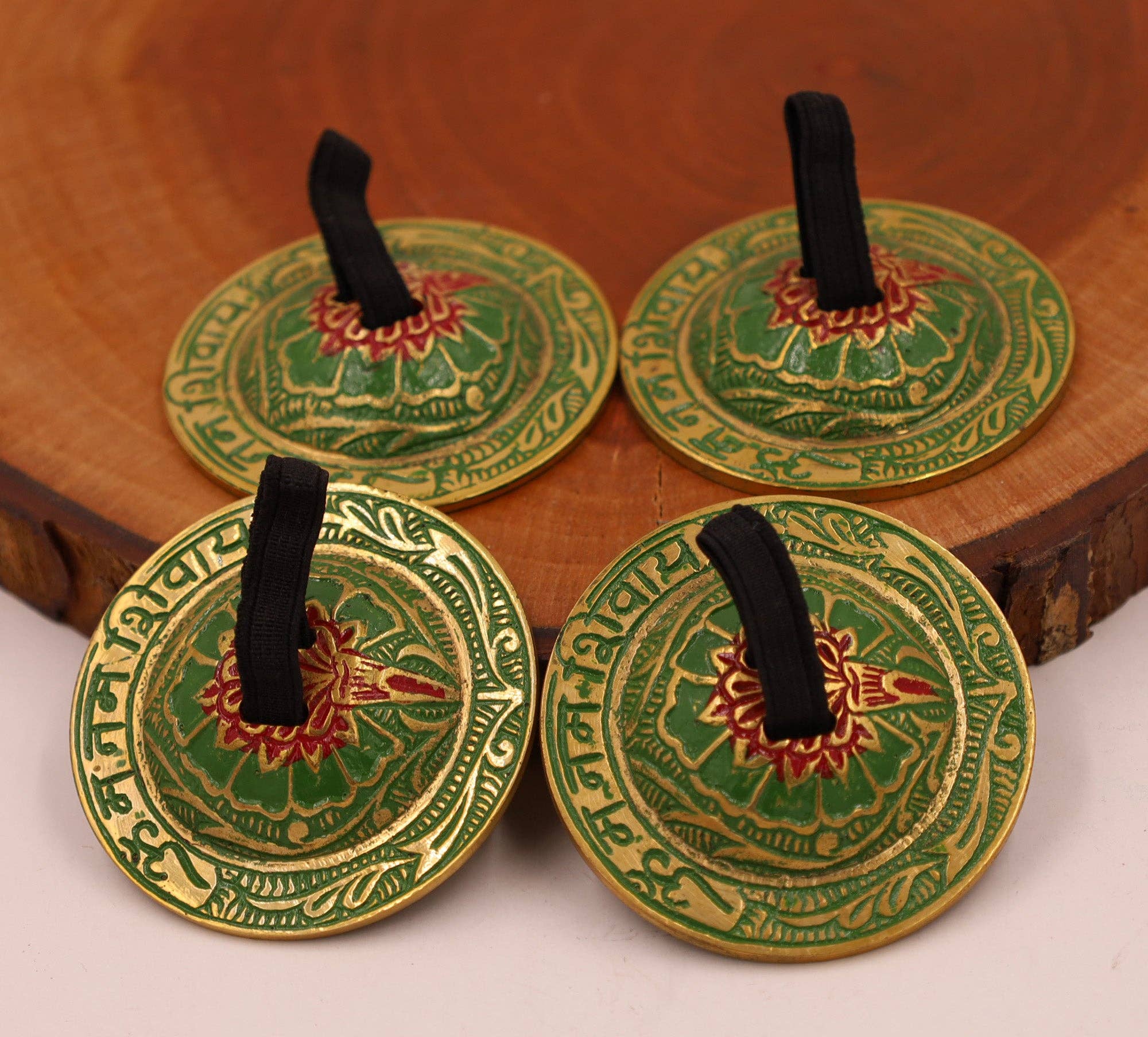 Lungta Imports - Vente Instruments de musique - 2 paires de cymbales à doigts Om Namah Shivaya en laiton Zills pour cloche11