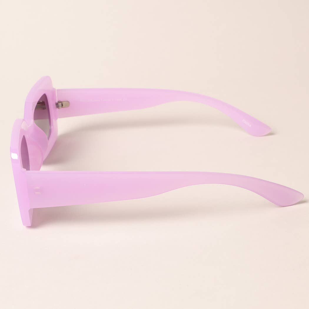 12 COLORI ASSORTITI Occhiali da sole rettangolari audaci da donna in vendita all'ingrosso su Faire7