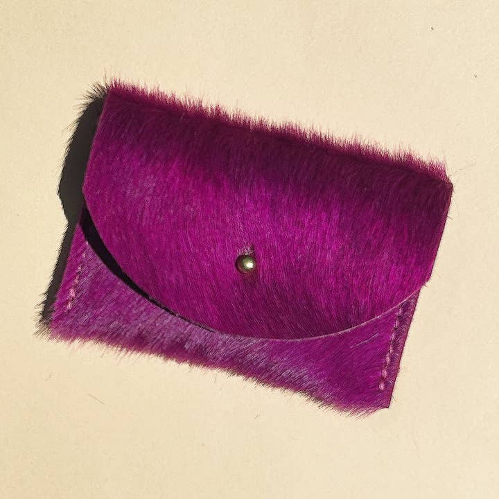 Titulaire de la carte - Cheveux sur peau fuchsia pour la vente par Primecut