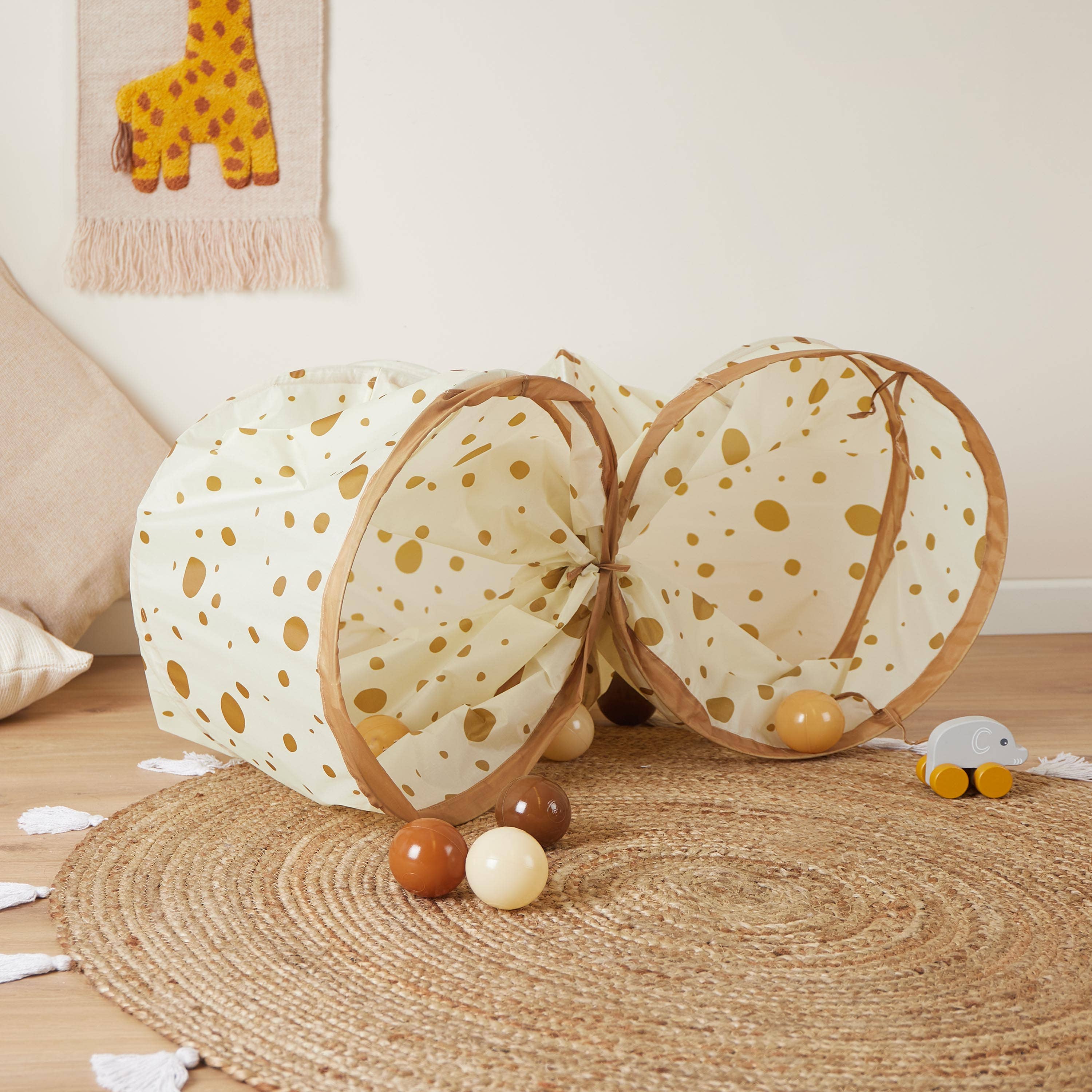 Bieco Spielwaren - Wholesale Tent - Kids - Pop up Play Tunnel Dots2