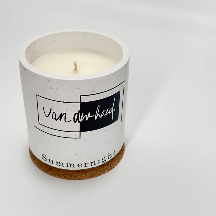 Summernight - scented candle, 100% handmade for wholesale by Van der hoed