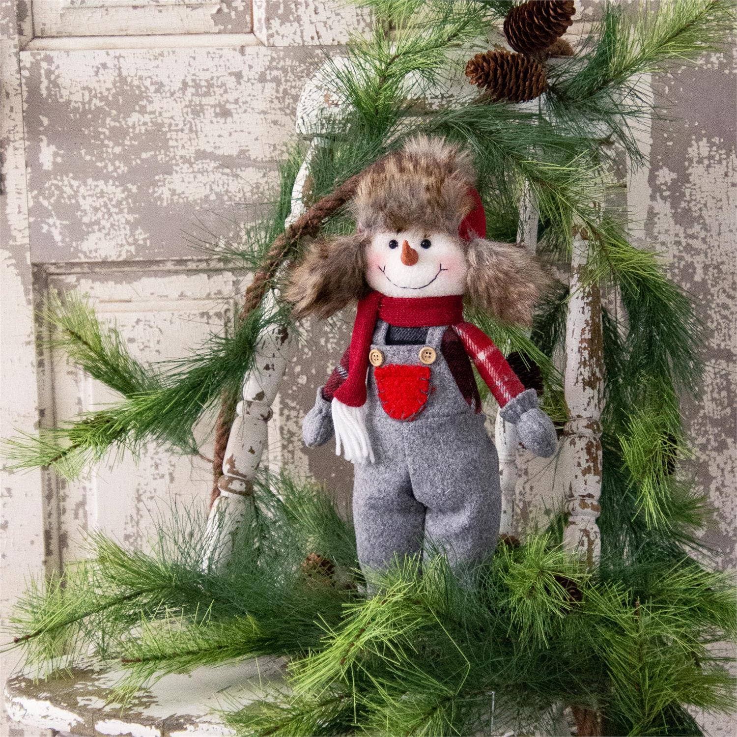 Audrey's Home & Gift - Wholesale Christmas Decoration - Snowman - Standing, Overalls And Fur Hat (PC)1