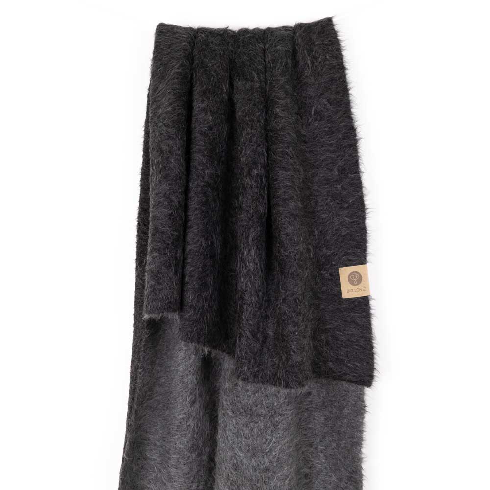 BIG LOViE - Wholesale Throw Blanket - Suri Collection1