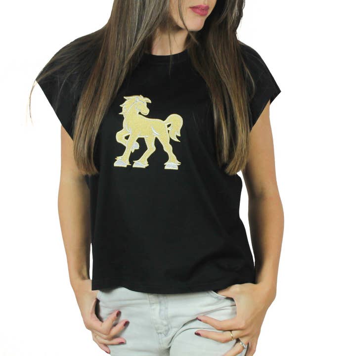 Zwart T-shirt met ronde hals en gouden Vinto borduursel voor wholesale door Vinto Exclusive