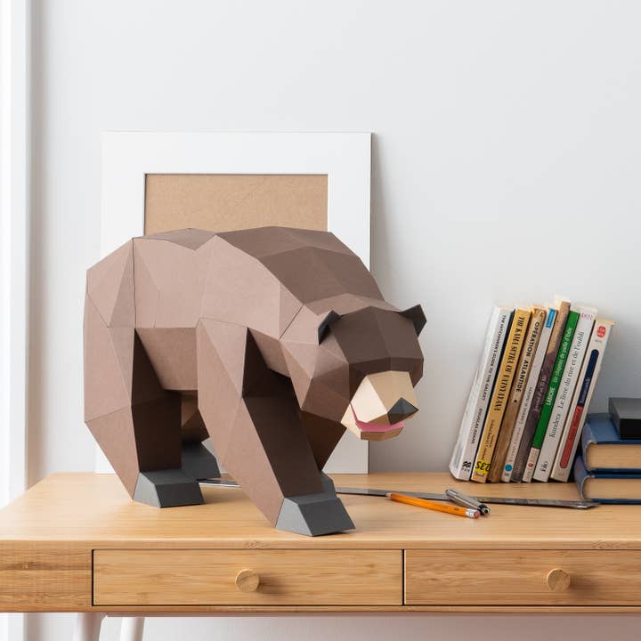 Sofs Designs - Wholesale DIY Craft Kit - DIY Grizzly Brown Bear 3D LUX paper origami model Kit
