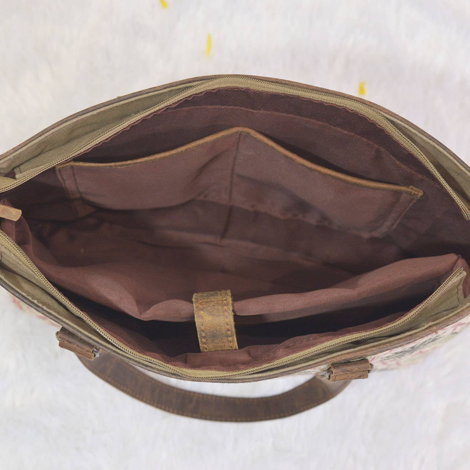 Hopofly Bags - Wholesale Laptop bag – Unisex - Canvas Rug Leather Grammy Box Office Tote Cum Laptop Bag4