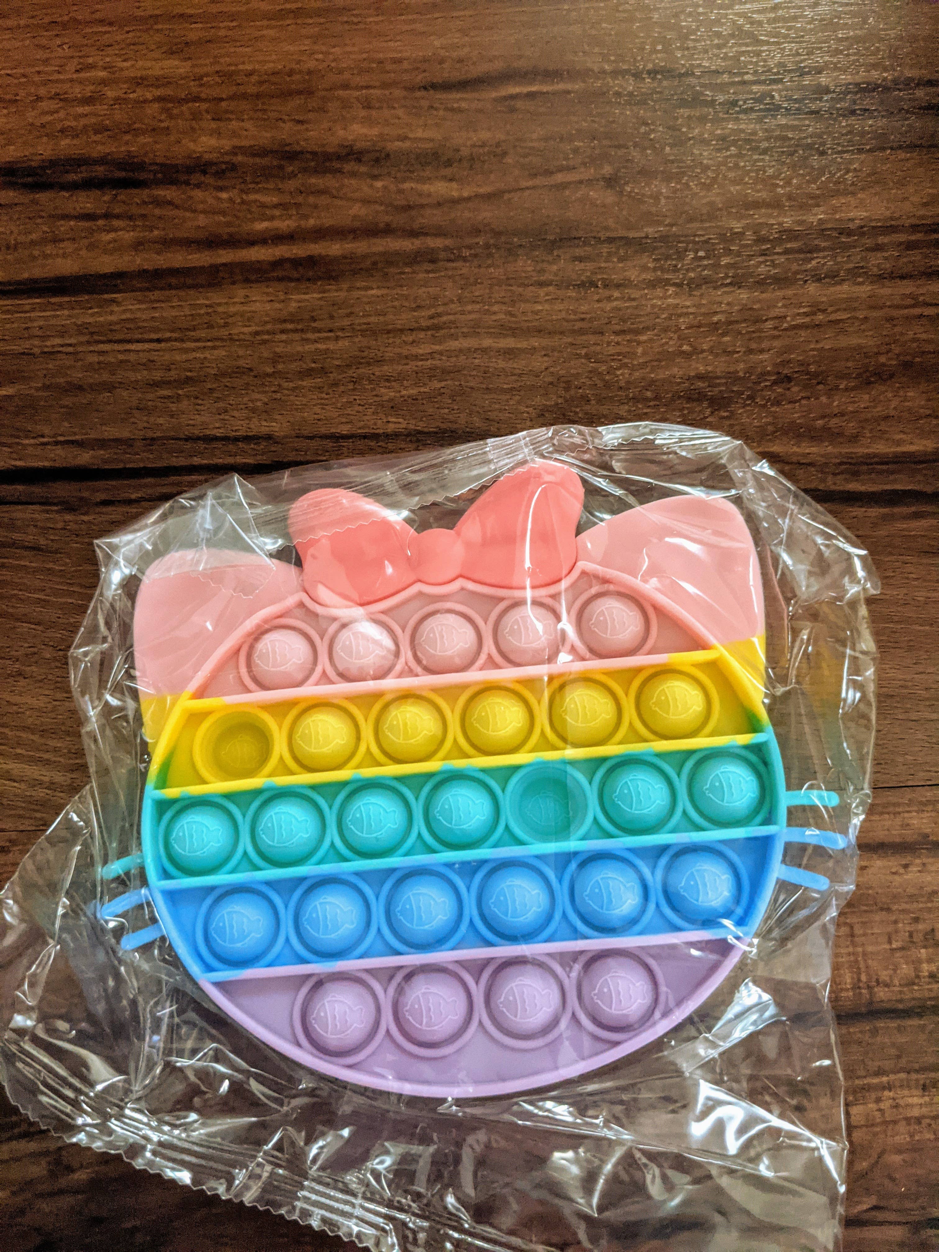 Arniyara - Wholesale Fidget Toy - Kids - Assorted Random Pop its - pack of 109