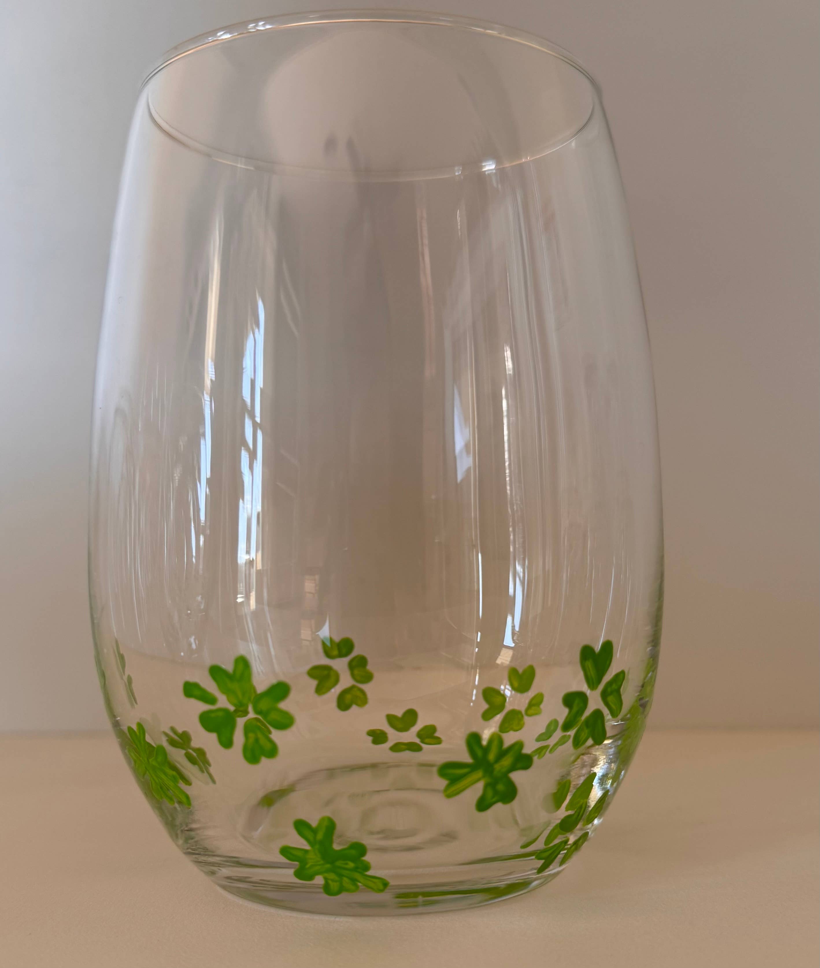 Hand Painted Glass, Co - Wholesale Jug - Hand-Painted Shamrock Stemless Wine Glass – 20 oz5