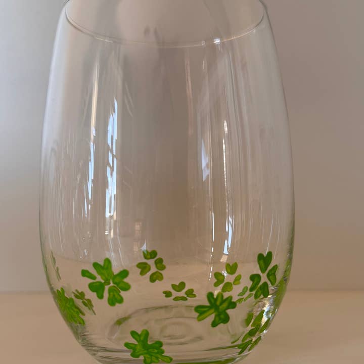 Hand Painted Glass, Co - Wholesale Jug - Hand-Painted Shamrock Stemless Wine Glass – 20 oz5
