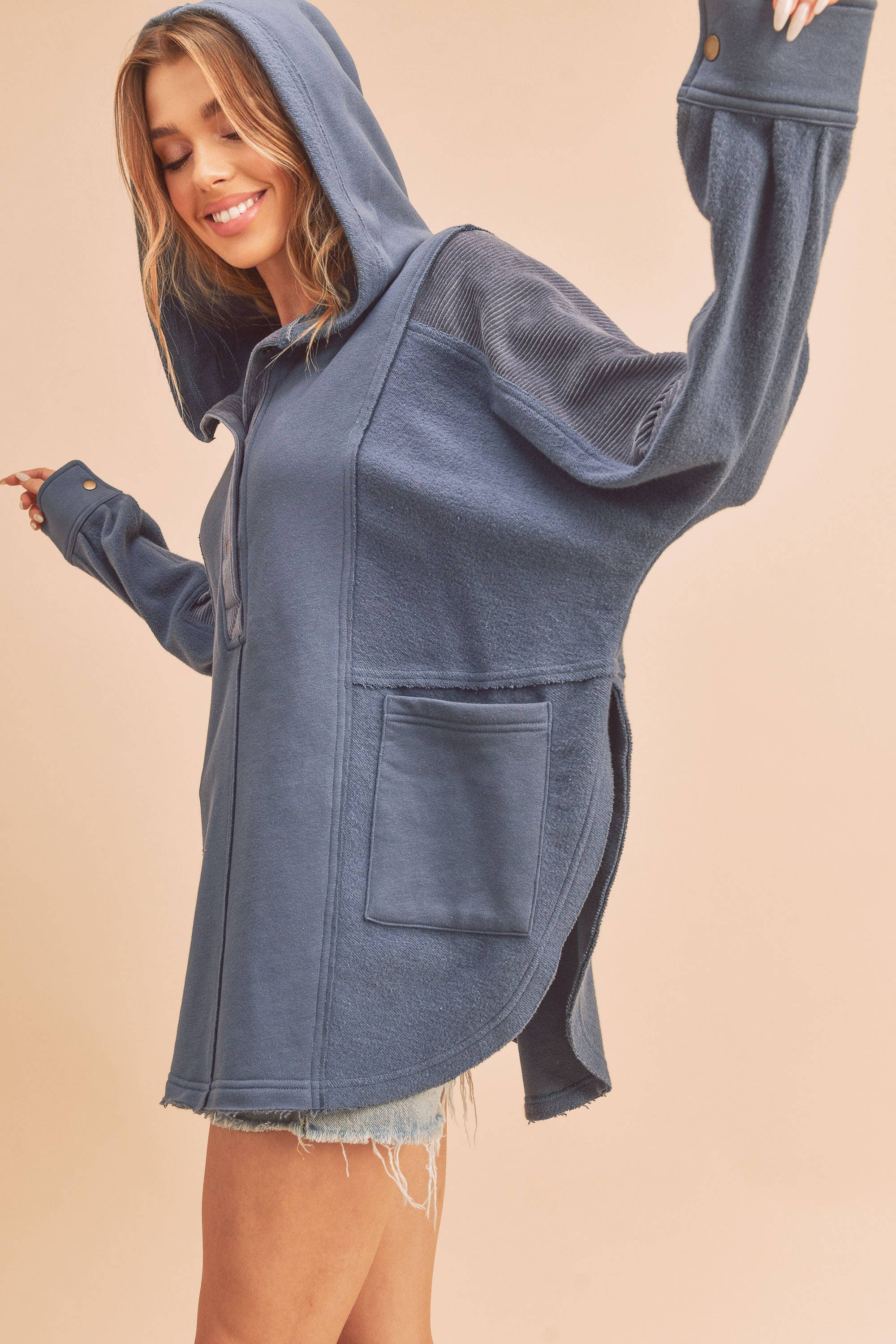 AEMI + CO - Wholesale Hoodie - Women's - 545AK Dove Pullover 536