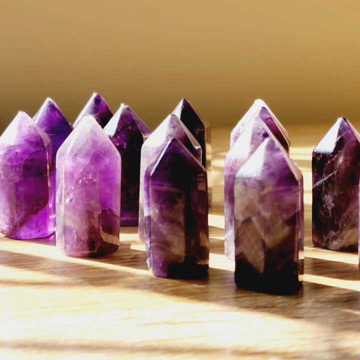 Celestial Avenue - Wholesale Spiritual Stone/Crystal - Amethyst Mini Towers (Pack of 5)