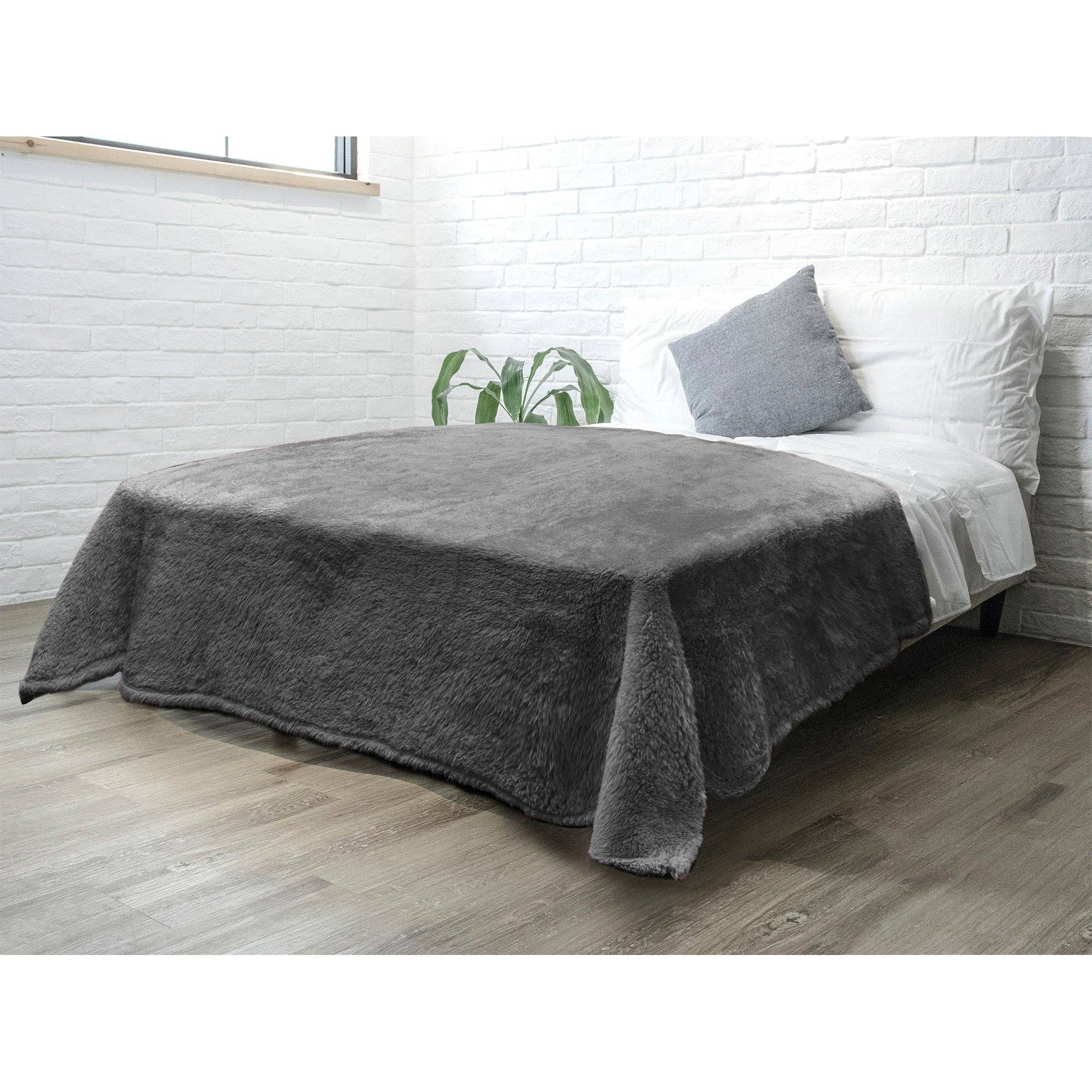 Pavilia - Wholesale Throw Blanket - Plush Shaggy Sherpa Blanket23