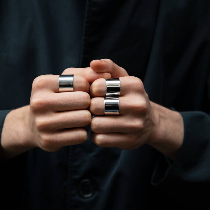 CHO - Wholesale Band/Stacked Ring - Unisex Extra Large Circle Ring4